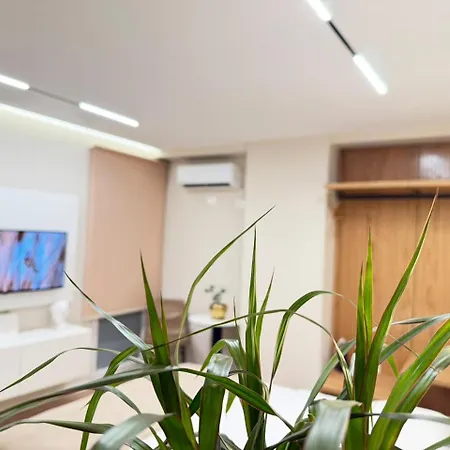 Apartament Casa Eli Kashari